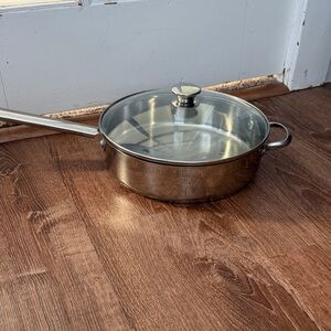 Wolfgang Puck Bistro Collection Chicken Fryer